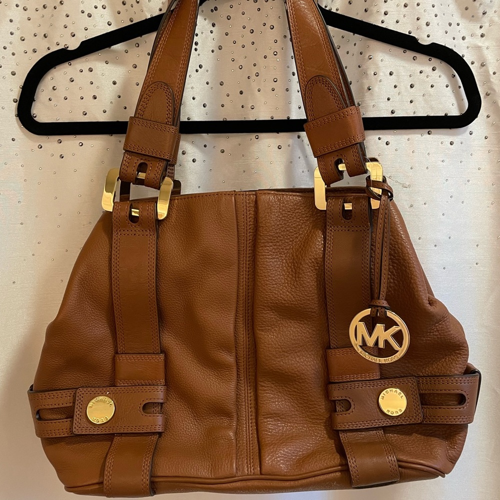 Michael Kors Harness Grab Luggage Leather Tote